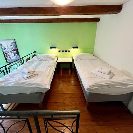 Casa Italia Prague Aparthotel Екстериор снимка