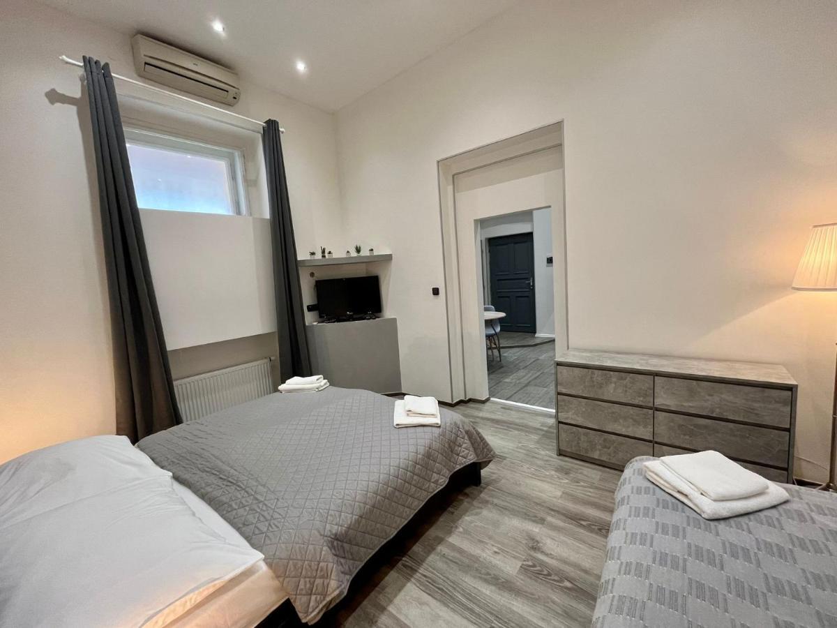 Casa Italia Prague Aparthotel Екстериор снимка