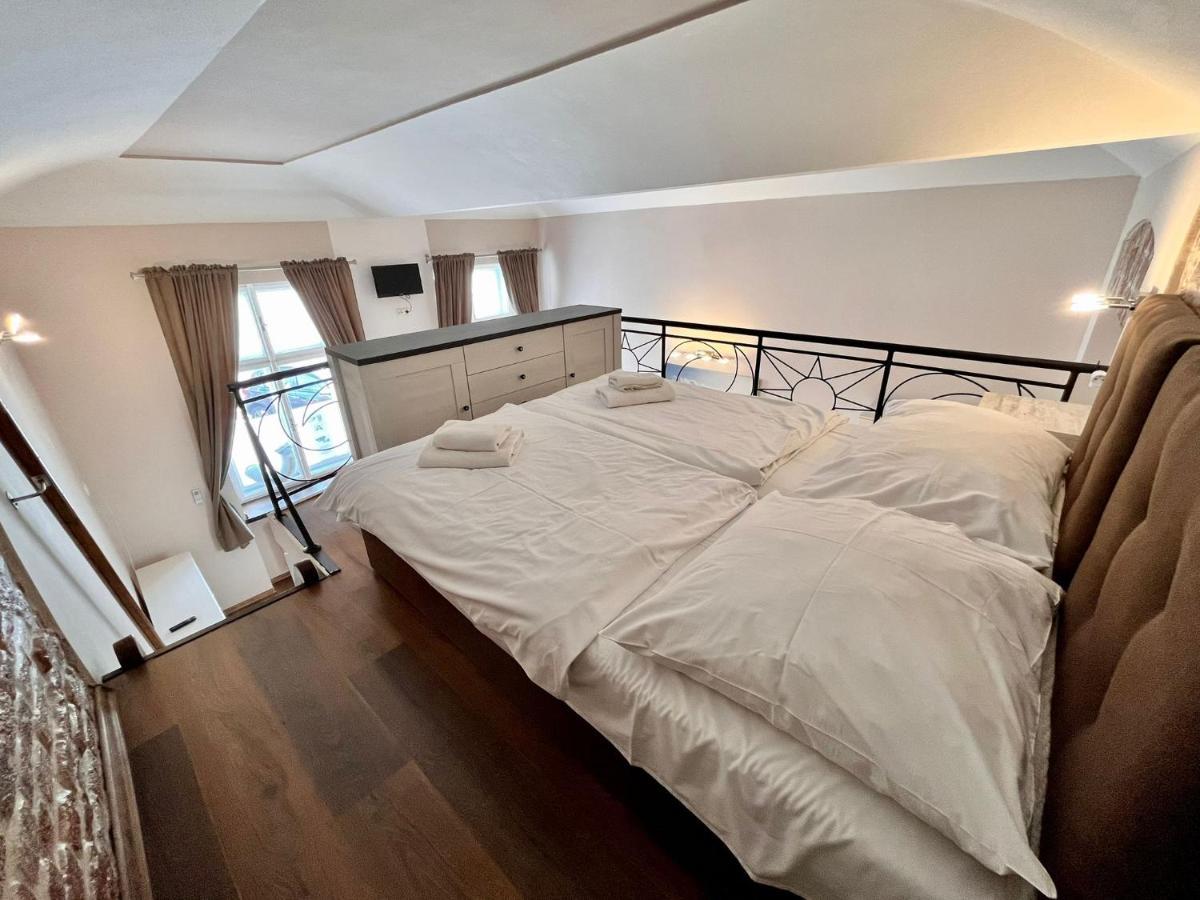 Casa Italia Prague Aparthotel Екстериор снимка