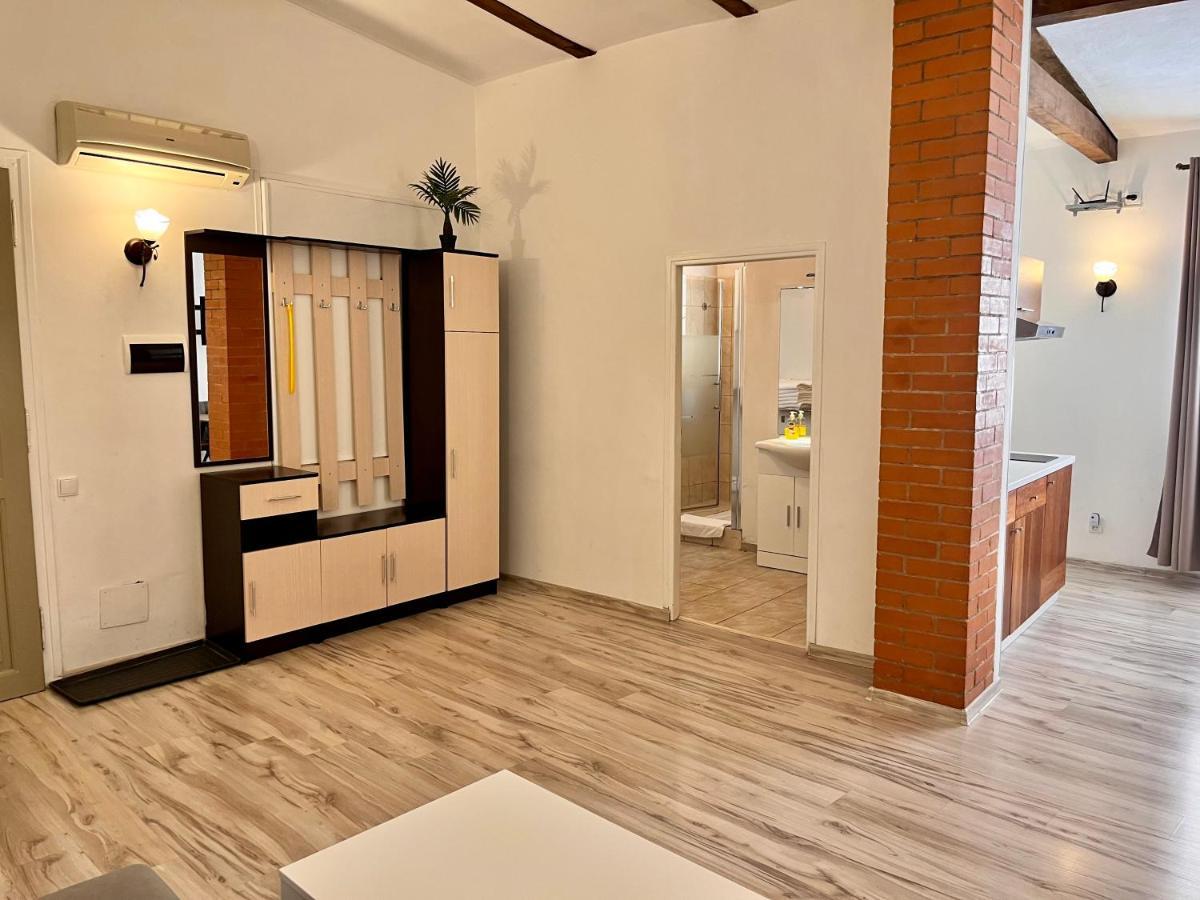 Casa Italia Prague Aparthotel Екстериор снимка
