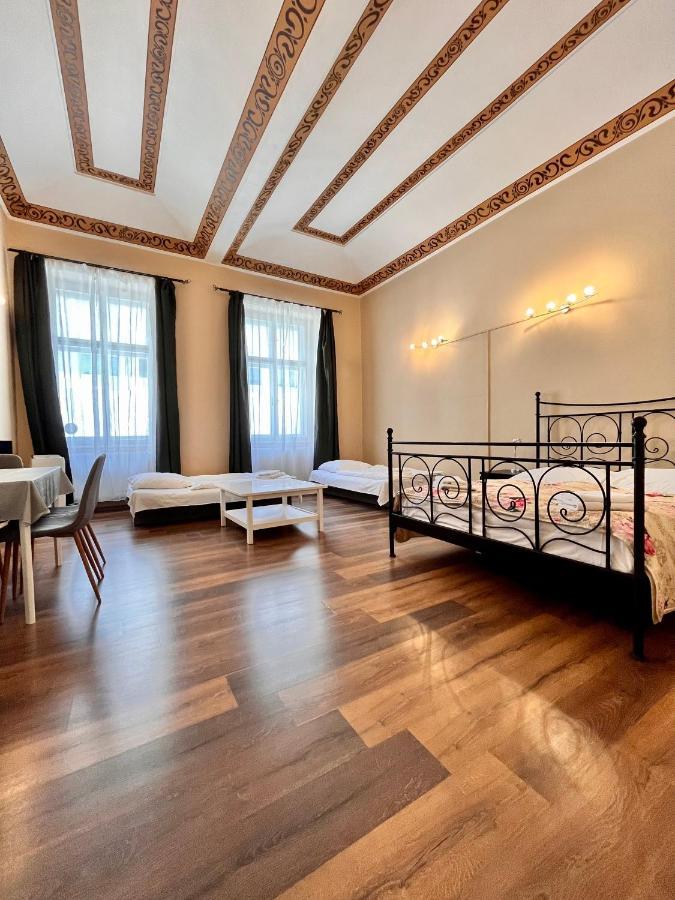 Casa Italia Prague Aparthotel Екстериор снимка