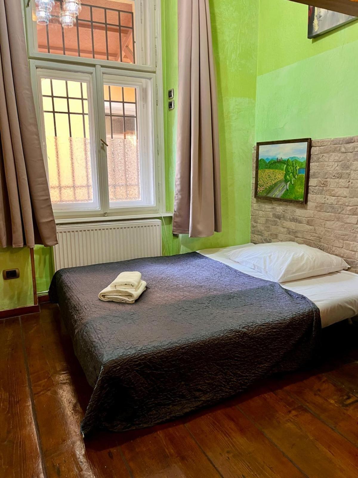Casa Italia Prague Aparthotel Екстериор снимка